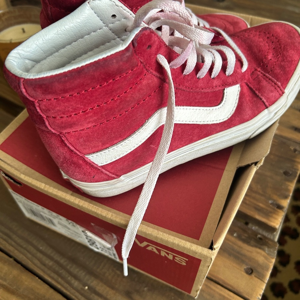 VANS Red Suede SK8-Hi Reissue